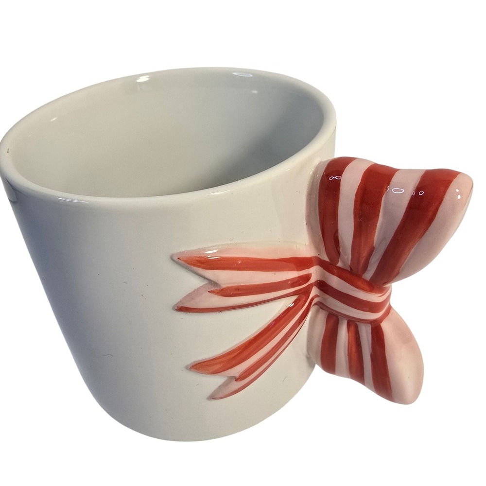 Spritz Red White Striped Bow Handle Stoneware Coffee Mug White Ceramic Cup